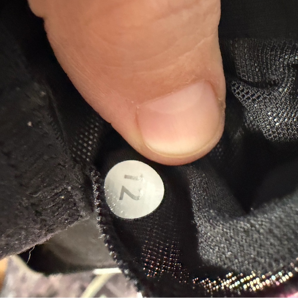 Lululemon Tops - Picture 9 of 9